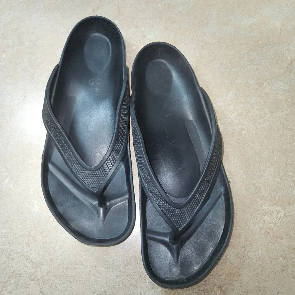Birkenstock Barbados Black EVA Thong Sandals Water Friendly‎ SZ 42 M-9 W-11